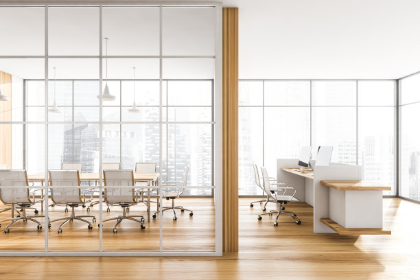 木制的接待室，带有会议室和窗户图片下载