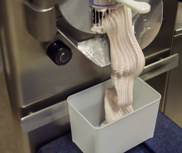 图为马德里一家意大利冰淇淋店图片下载