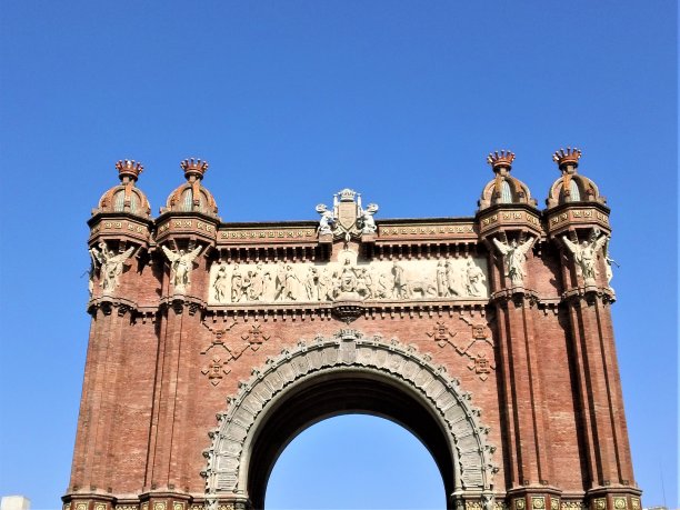 巴塞罗那凯旋门图片下载