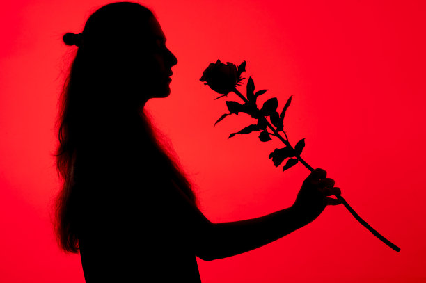 女性的剪影图片下载