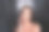 近距离的美丽肖像一个黑发女孩与棕色眼睛，专业的晚妆，深色口红，烟熏眼睛在一个金色束身衣。一个聚会的节日形象。银黑色背景。本空间图片下载