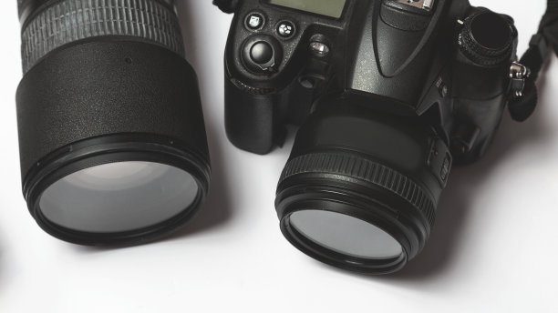 数码相机单反与镜头设备。照片的概念图片下载
