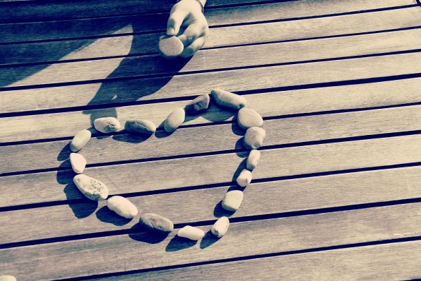 石头的心图片下载