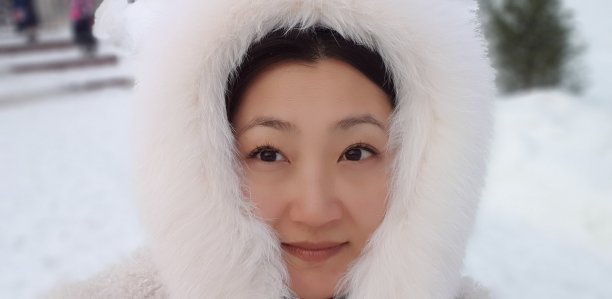 Inessa在冬天图片下载