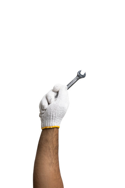 手技工持有扳手工具隔离在白色背景。剪切路径。图片下载