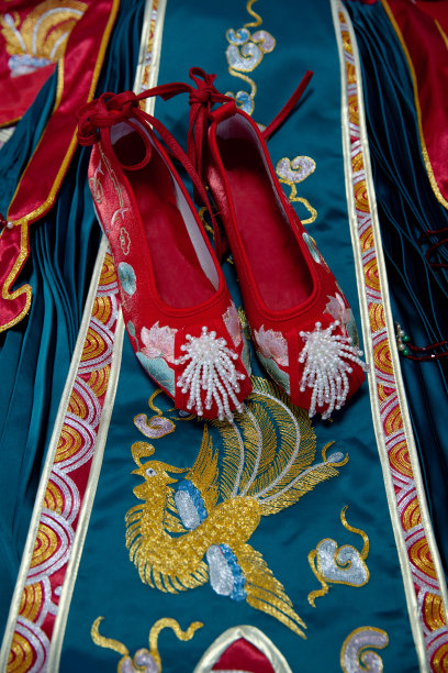 中国的结婚礼服图片下载