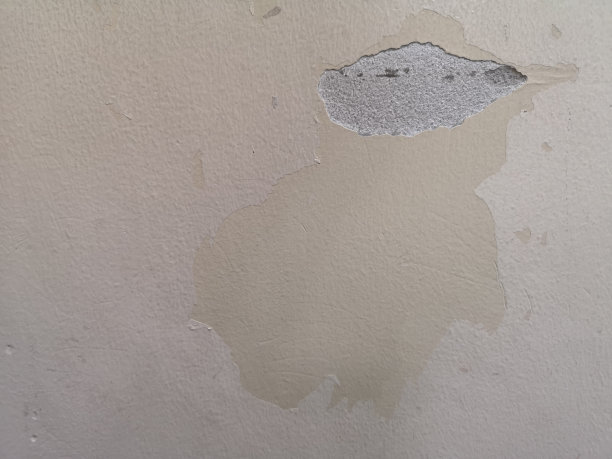 裂缝和颜色滑脱水泥墙面抹灰，铺在混凝土抛光纹理背景抽象灰色，建造施工图片下载