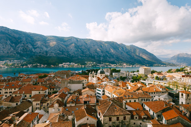 老城科托尔全景，黑山图片下载