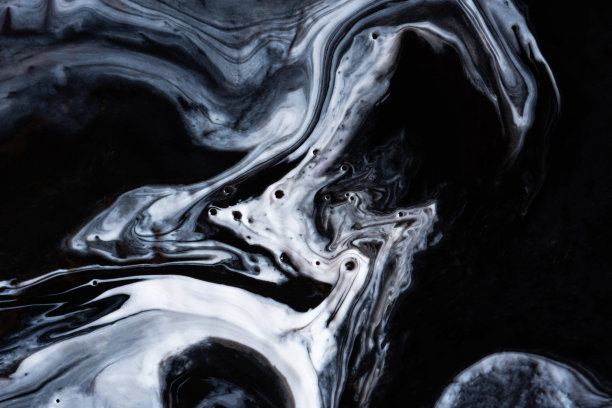 黑色和白色抽象丙烯酸背景。流体艺术纹理。仿大理石效果，彩绘。图片下载