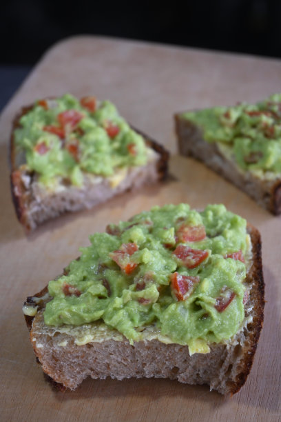 鳄梨色拉酱图片下载