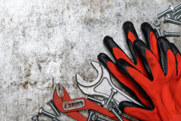 熟练掌握扳手、钳子和紧固件图片下载