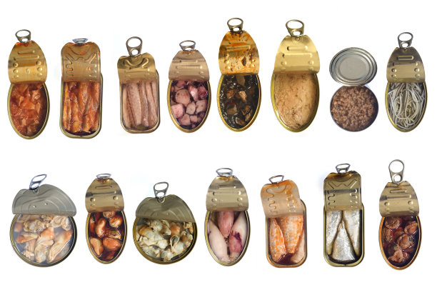 大量的海鲜罐头图片下载