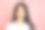 粉色画室背景上的亚洲年轻女子肖像。人的情感、面部表情、青春、销售、广告的概念。图片下载