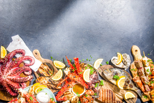搭配各种海鲜、烧烤、烧烤食品图片下载