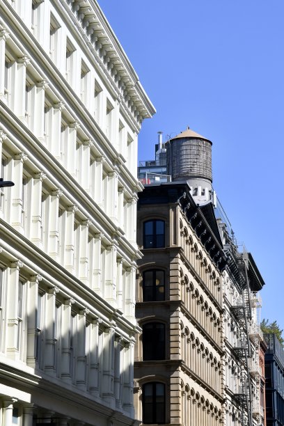 美国纽约曼哈顿的古老历史建筑。图片下载