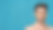 工作室肖像的黑发白种人与金色凝胶下眼罩看向别处，摆出孤立的蓝色背景图片下载