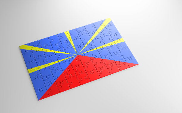 这是一幅印着留尼旺岛国旗的拼图，拼图的碎片被孤立在白色的背景上。实现和完美的理念。国家完整的象征。3 d演示。图片下载