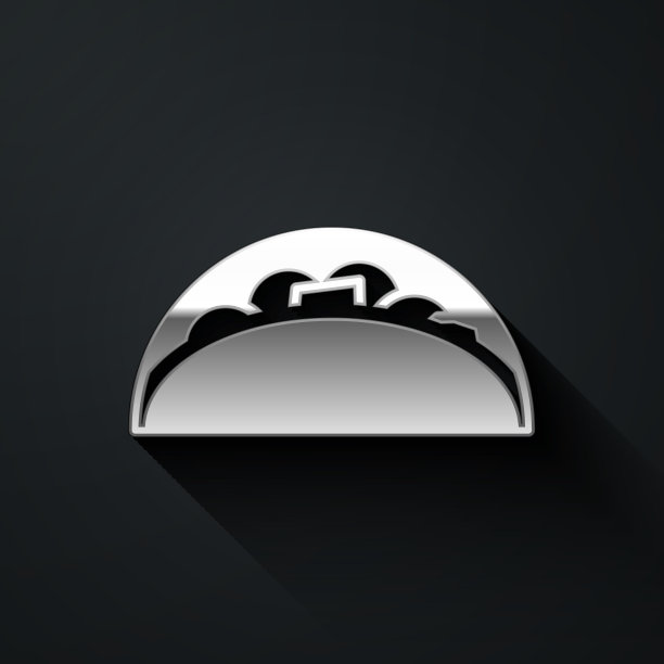 银色墨西哥玉米卷与玉米饼图标孤立在黑色图片下载