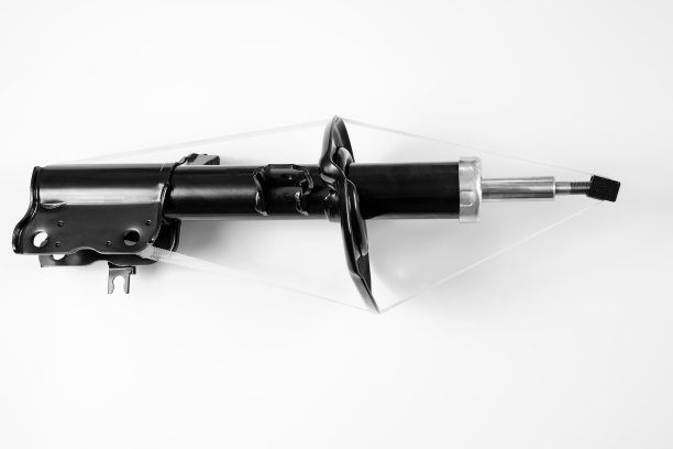 白色背景上的减震器。图片下载