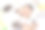 穿着白奶牛服装的亚洲小女孩图片下载