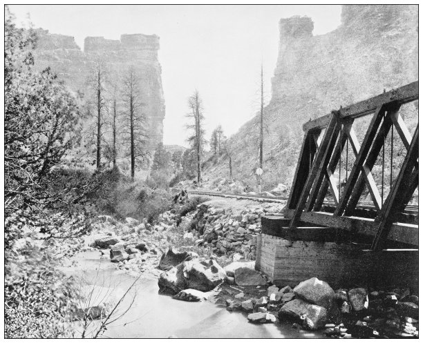 美国地标的古董黑白照片:城堡门，犹他州图片下载