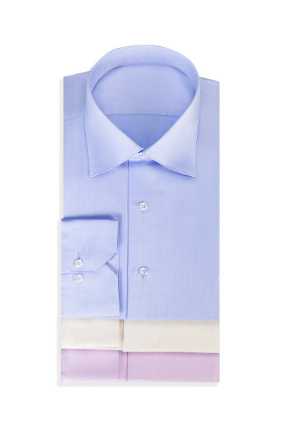 折叠蓝黄粉男衬衫白色背景图片下载