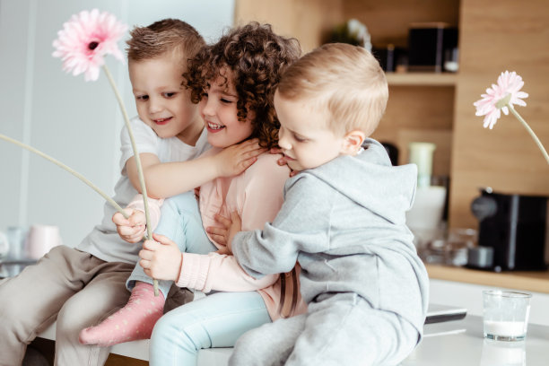 兄弟的爱图片下载