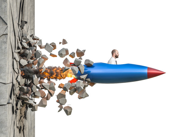 火箭上的人摧毁了一堵混凝土墙。图片下载