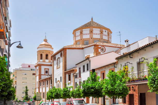 西班牙安达卢西亚隆达的建筑和街道图片下载