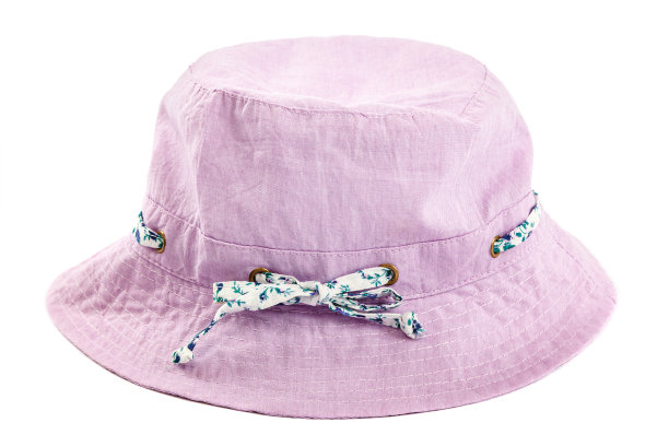 夏天婴儿帽孤立在一个白色的背景图片下载