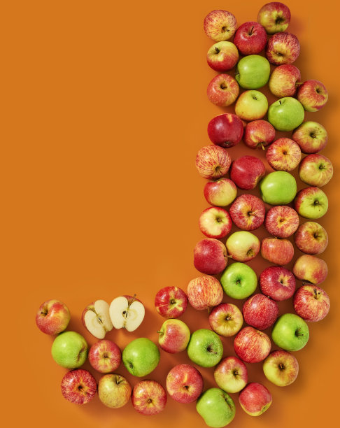 上面的一堆上诉孤立在白色。图片下载