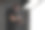 摄影工作室里的时尚摄影。专业男摄影师在后台为美丽的女模特拍照图片下载