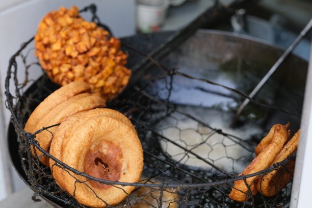 中国甜甜圈，中国武汉的传统食品图片下载