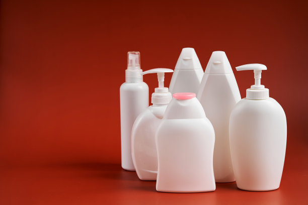 各种形状的空白白色肥皂制品塑料瓶图片下载