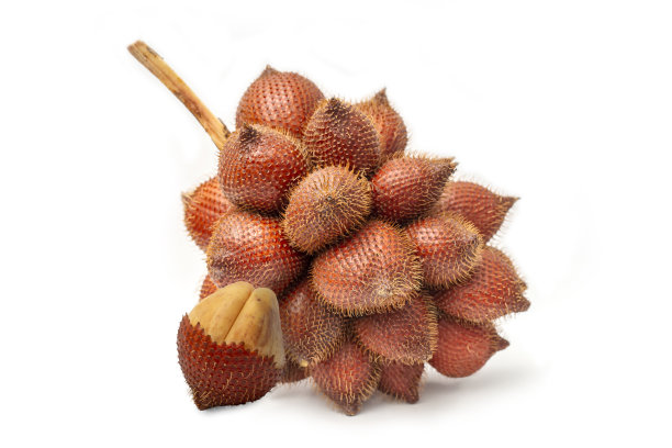 白背景上孤立的沙拉拉果或沙拉拉果图片下载