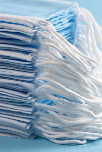 一堆医用口罩特写。保护面罩供应。图片下载