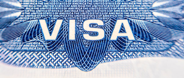 护照上有美国签证。入境及入境许可证图片下载