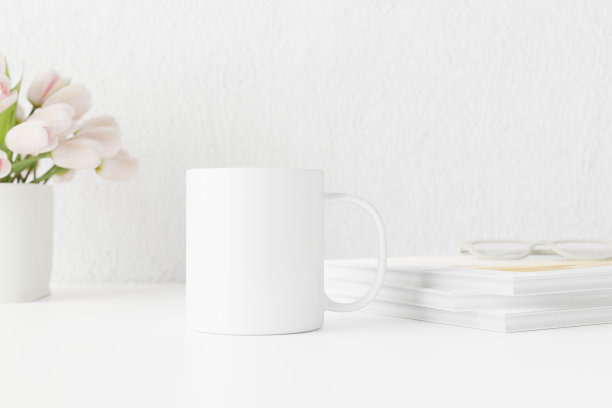 空白杯打印设计模板。图片下载