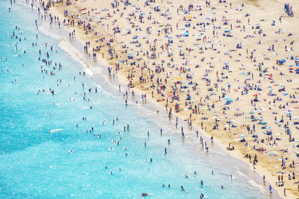 在西班牙海滩图片下载