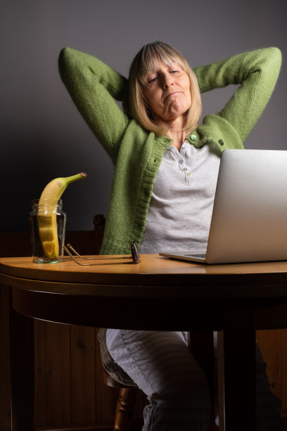 在家工作图片下载