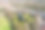 这是英国西约克郡利兹市米恩伍德镇的航拍照片，展示了典型的英国住宅小区、一排排的房屋、一个古老的历史教堂和教堂庭院图片下载