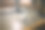 建筑工人正在用浮筒清理新浇筑的混凝土图片下载