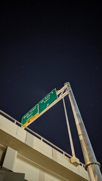 公路下面(图2)图片下载