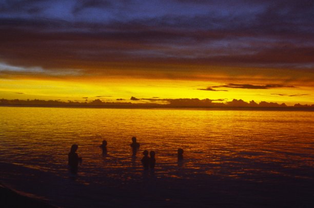 太平洋上的日落图片下载