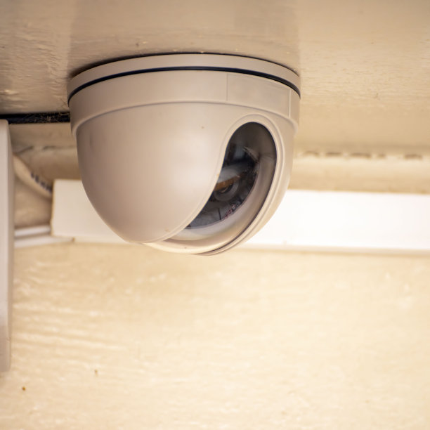 办公室天花板上有监控摄像头图片下载