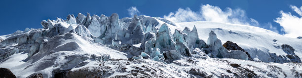 厄瓜多尔塞拉克卡扬贝火山图片下载