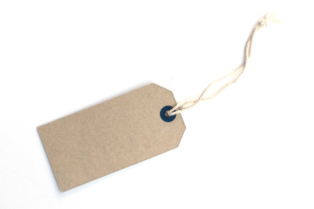 纸标签标签或价格标签孤立在白色背景上。图片下载
