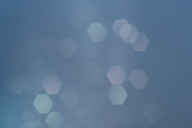 彩色复古灯光背景。银色、粉色、绿色和蓝色散焦。图片下载