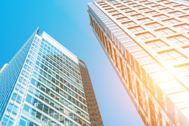 现代建筑近景玻璃窗的抽象背景图片下载