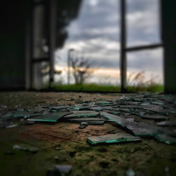 破碎的图片下载